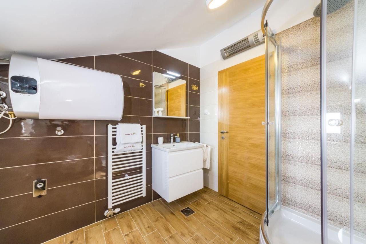 Apartment Alex 1 Zadar Buitenkant foto